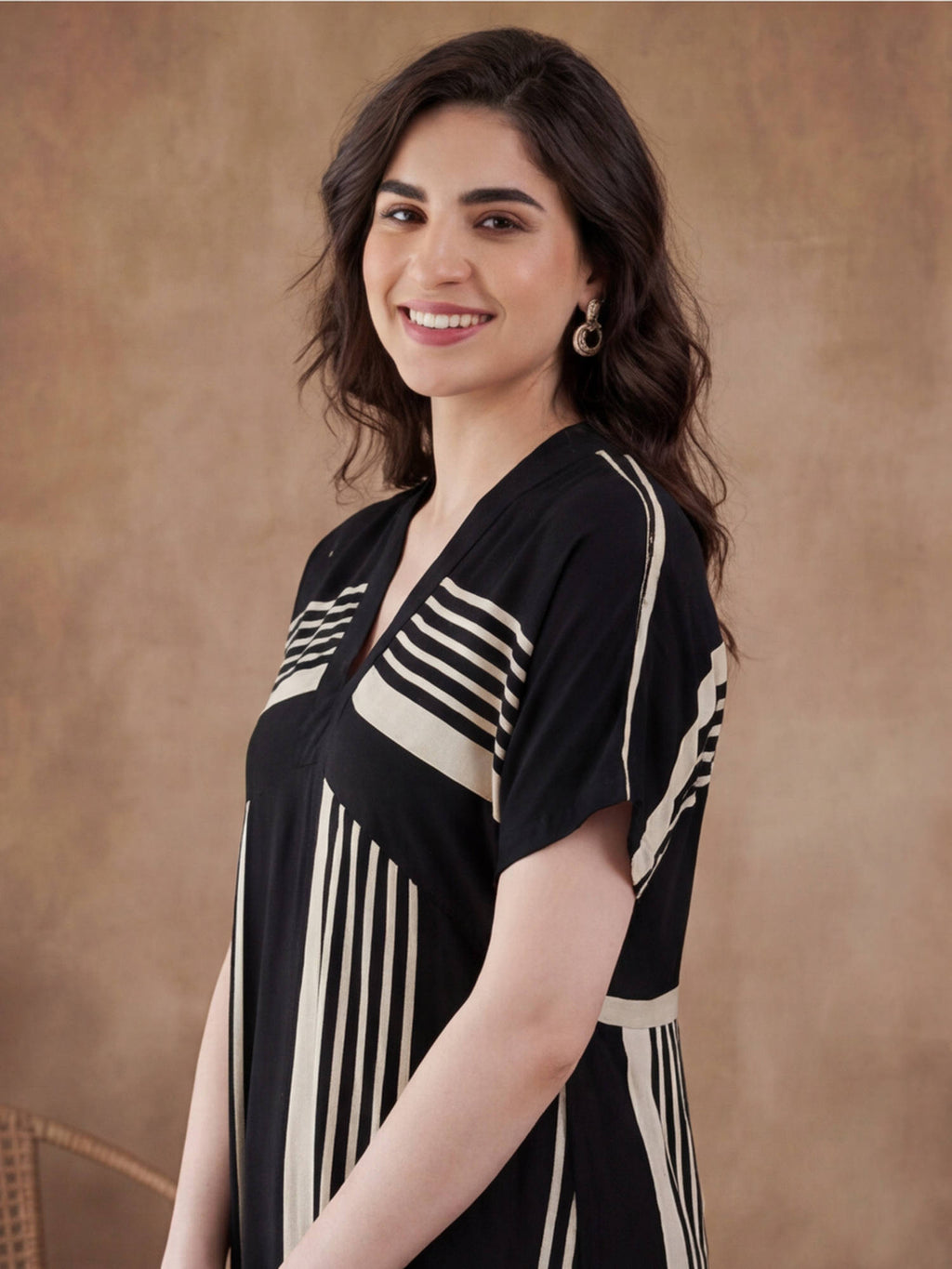 Black Viscose Rayon Stripes Printed Kurta | KDG - view 7