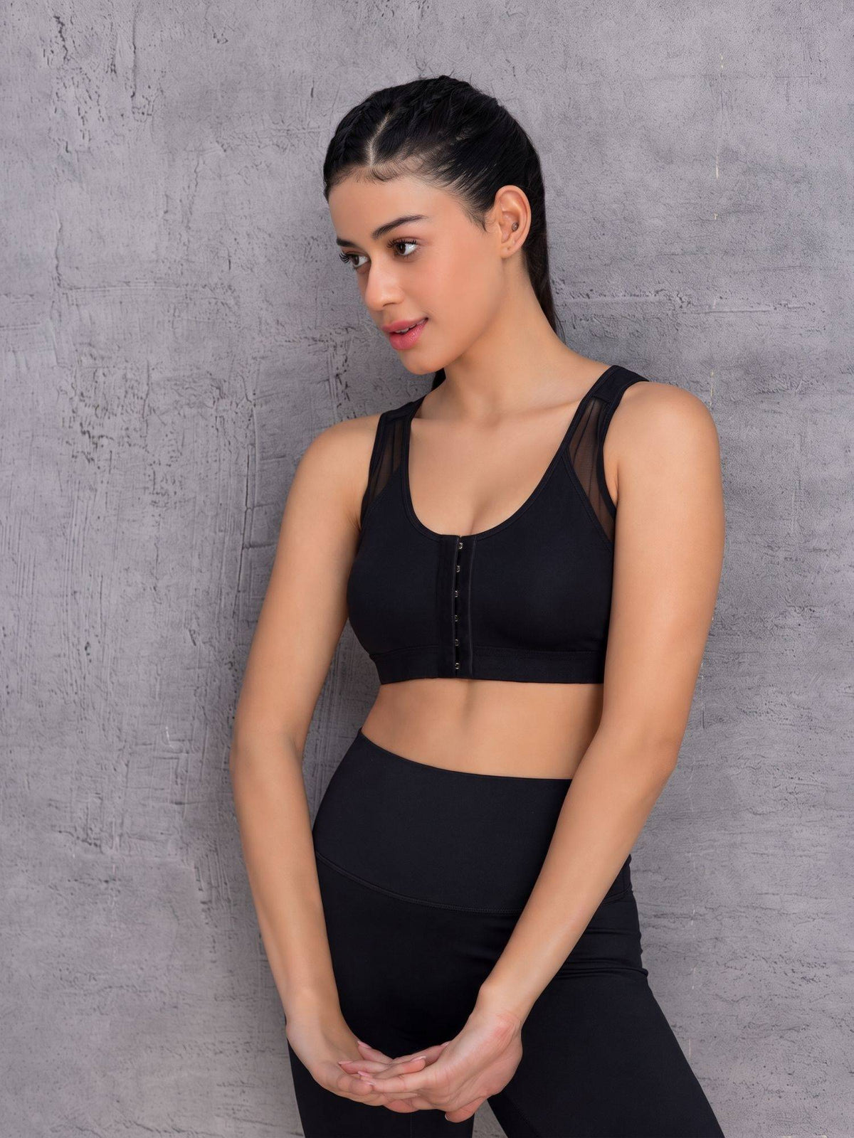 Posture Correcting Full Coverage Bra Black | sb09 - view 3