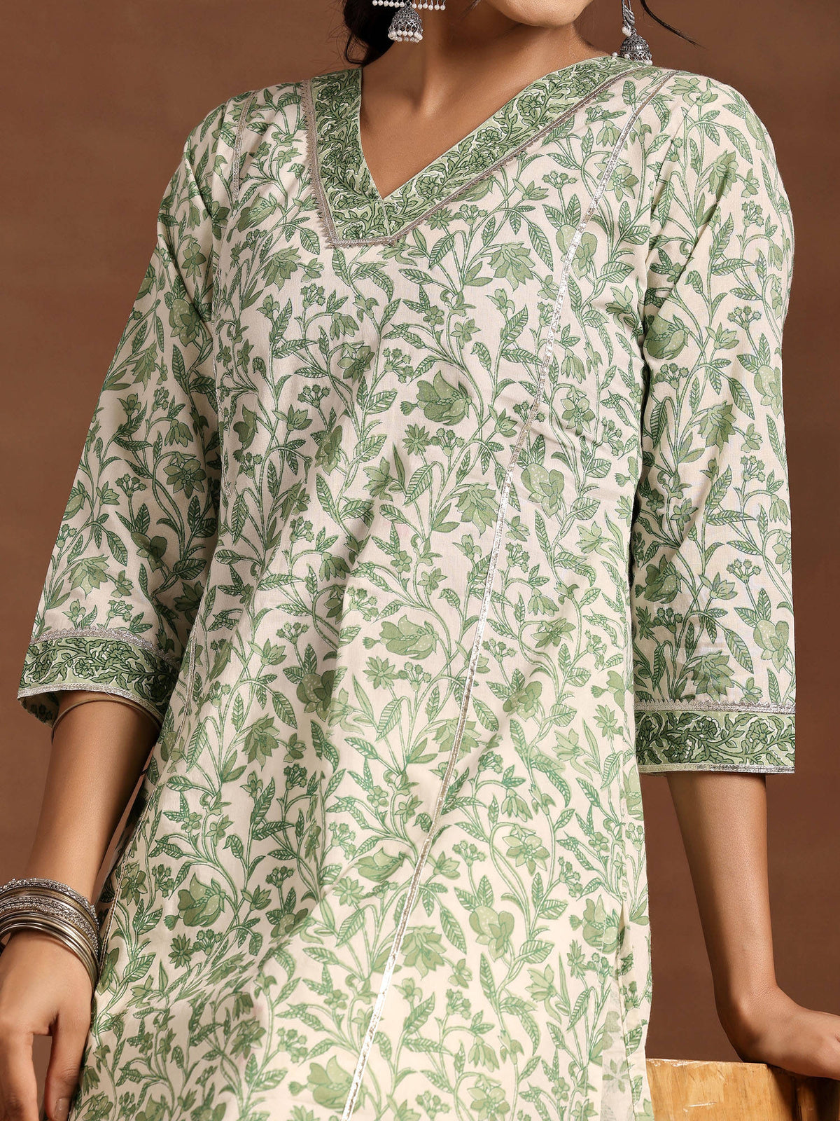 Green Floral Printed Straight Cotton Kurta | FY93 - view 3