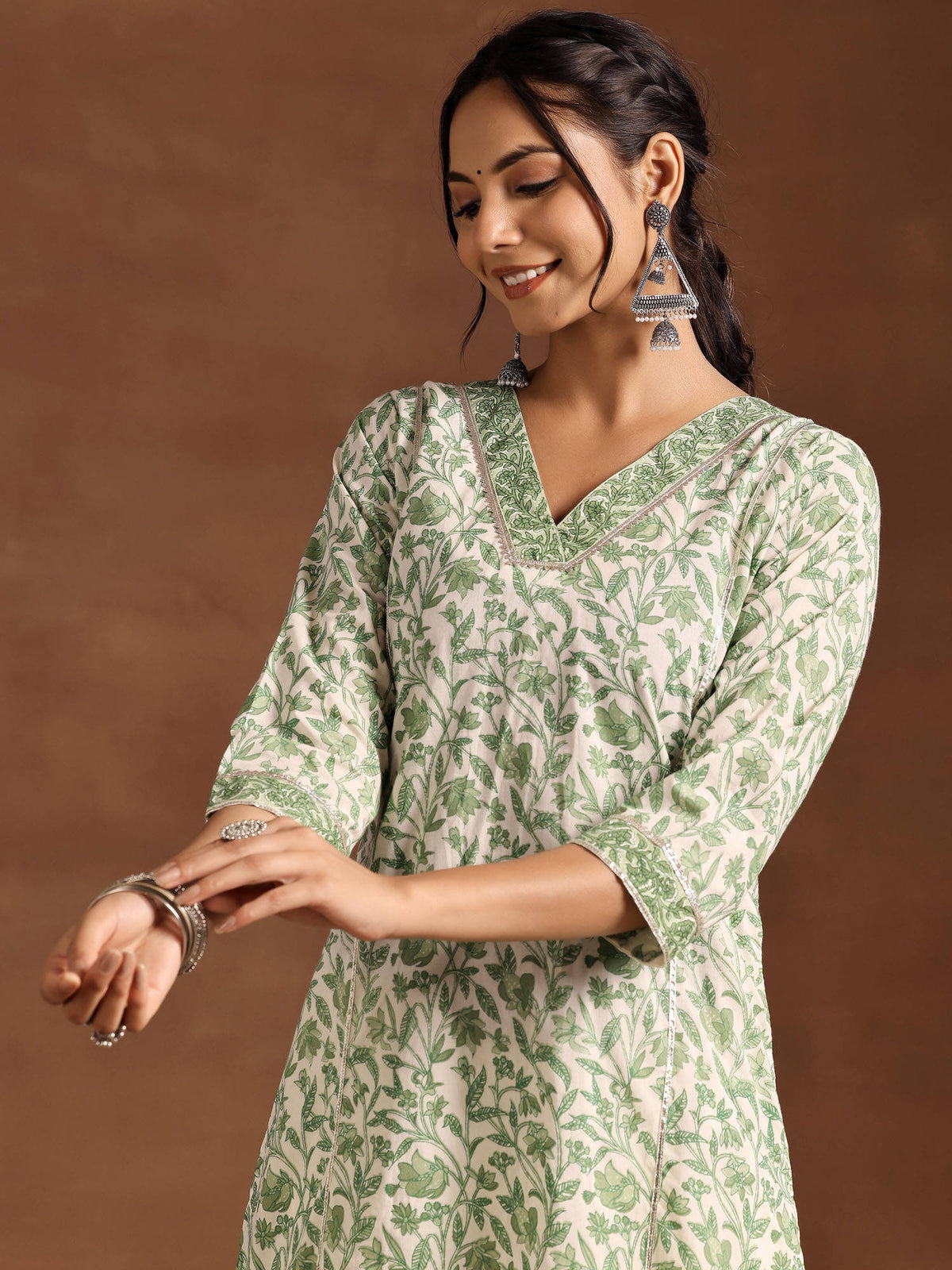 Green Floral Printed Straight Cotton Kurta | FY93 - view 5