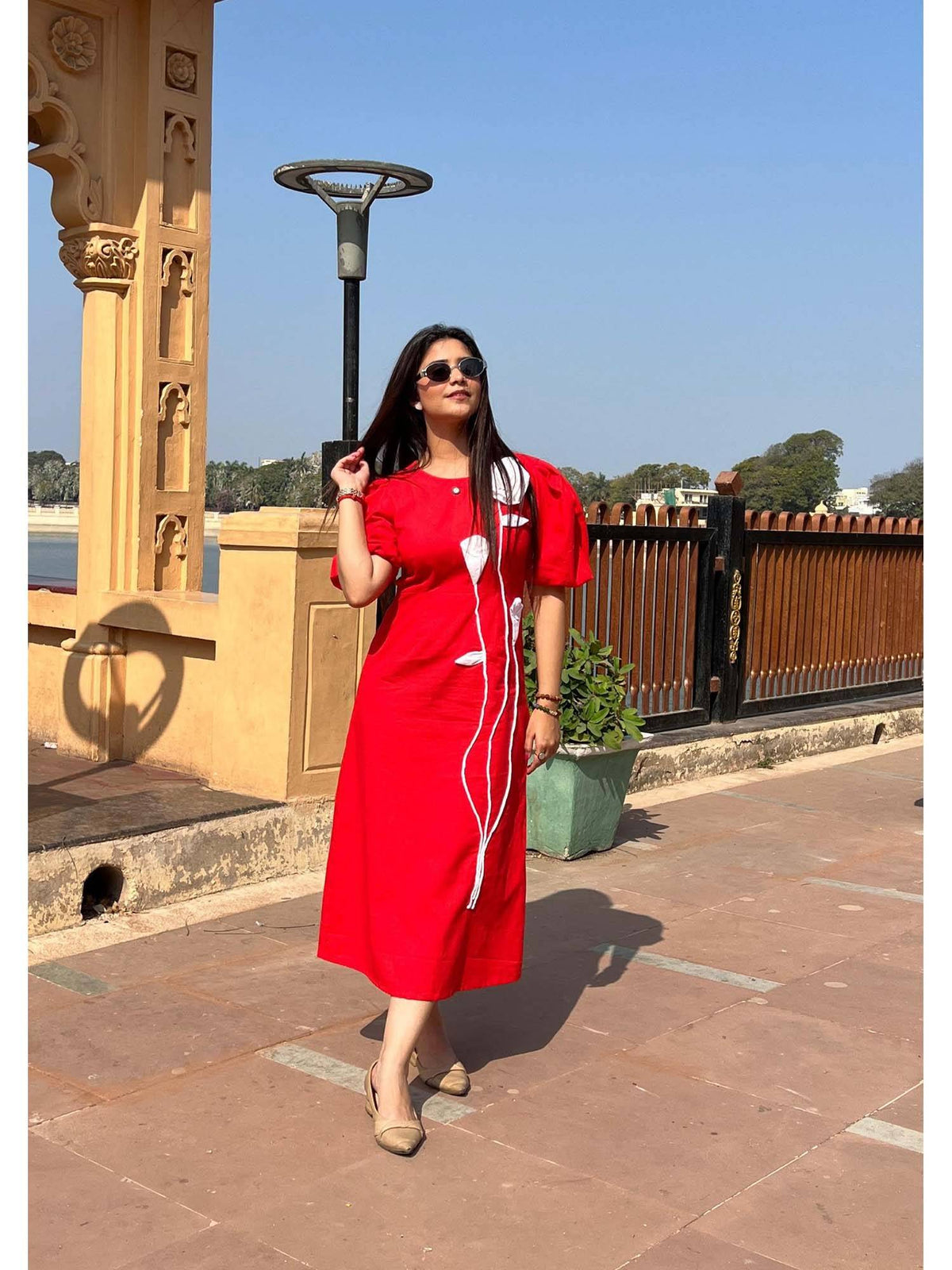 Red Garden 3D White Floral Poplin Midi Dress | D56 - view 3