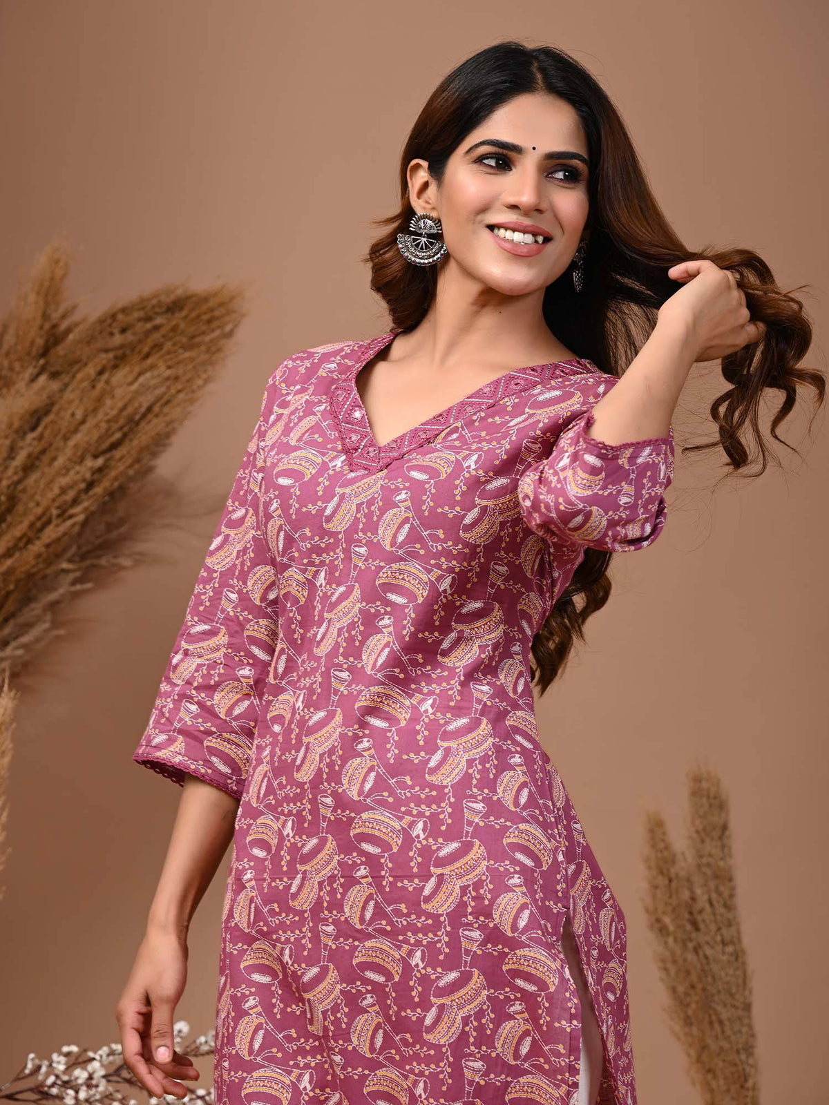 Women Ethnic Motifs Printed V-Neck Pure Cotton Straight Kurta | KDG - view 6