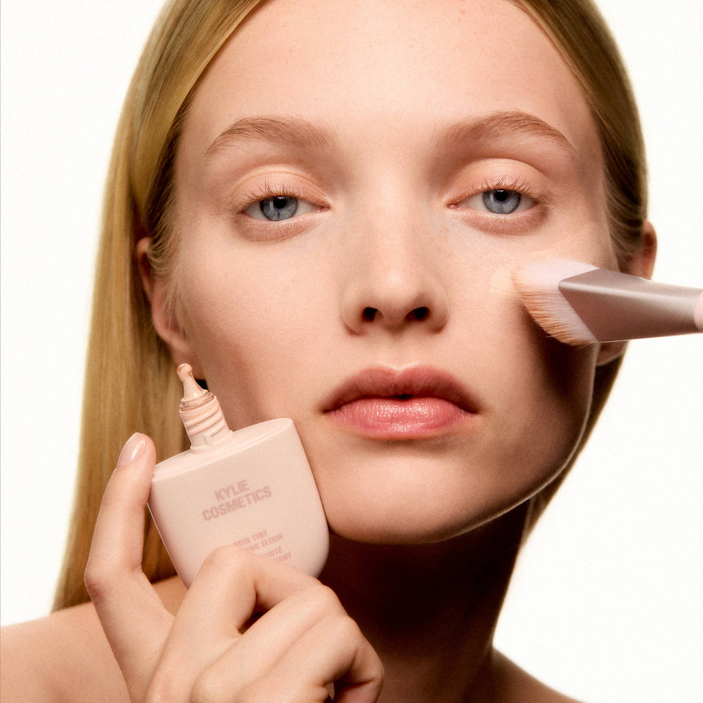 Skin Tint Blurring Elixir Foundation | F14 - view 9