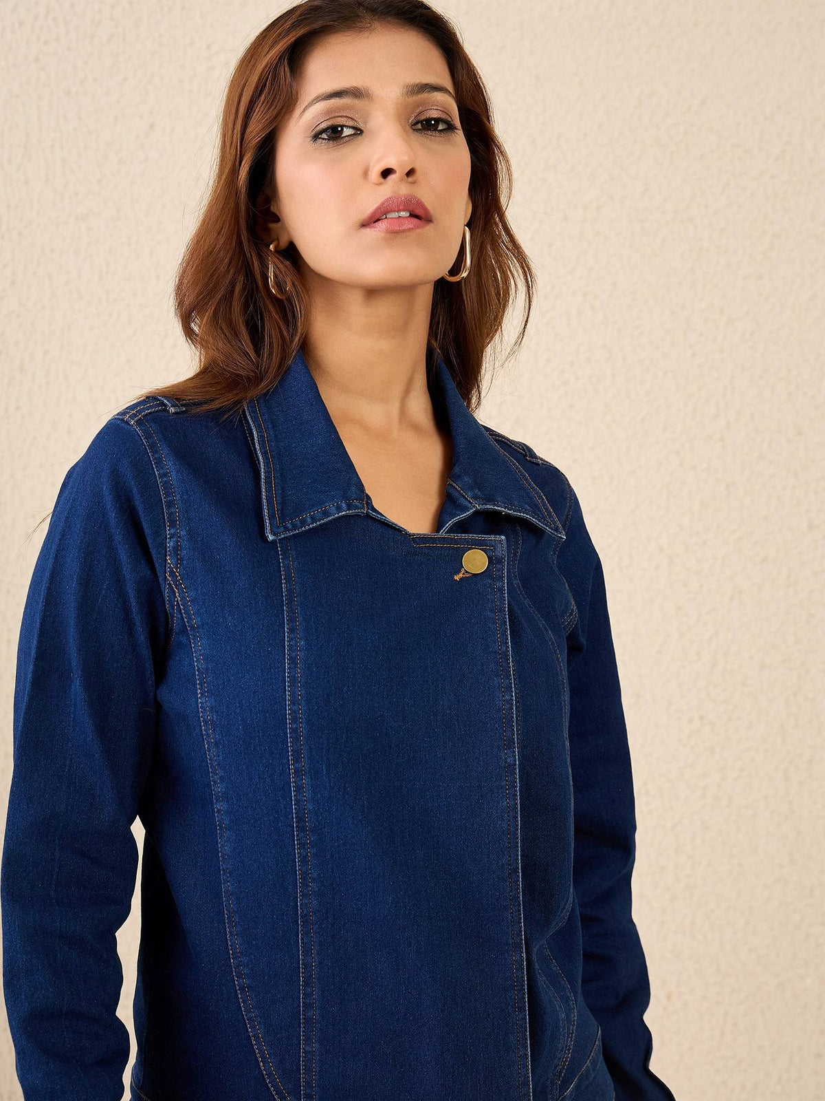Women's Blue Tailored Denim Jacket | JC78 - view 5