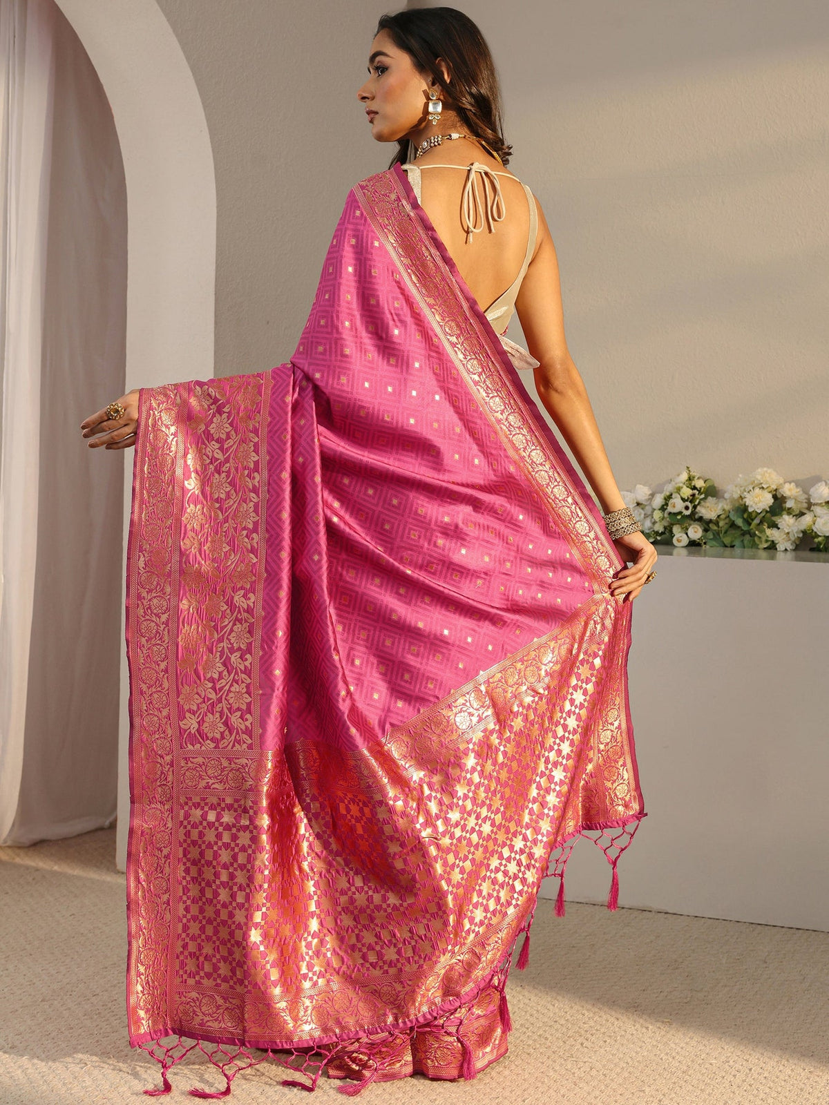 Libas Pink Ethnic Woven Design Silk Blend Saree With Unstitched Blouse Piece S45