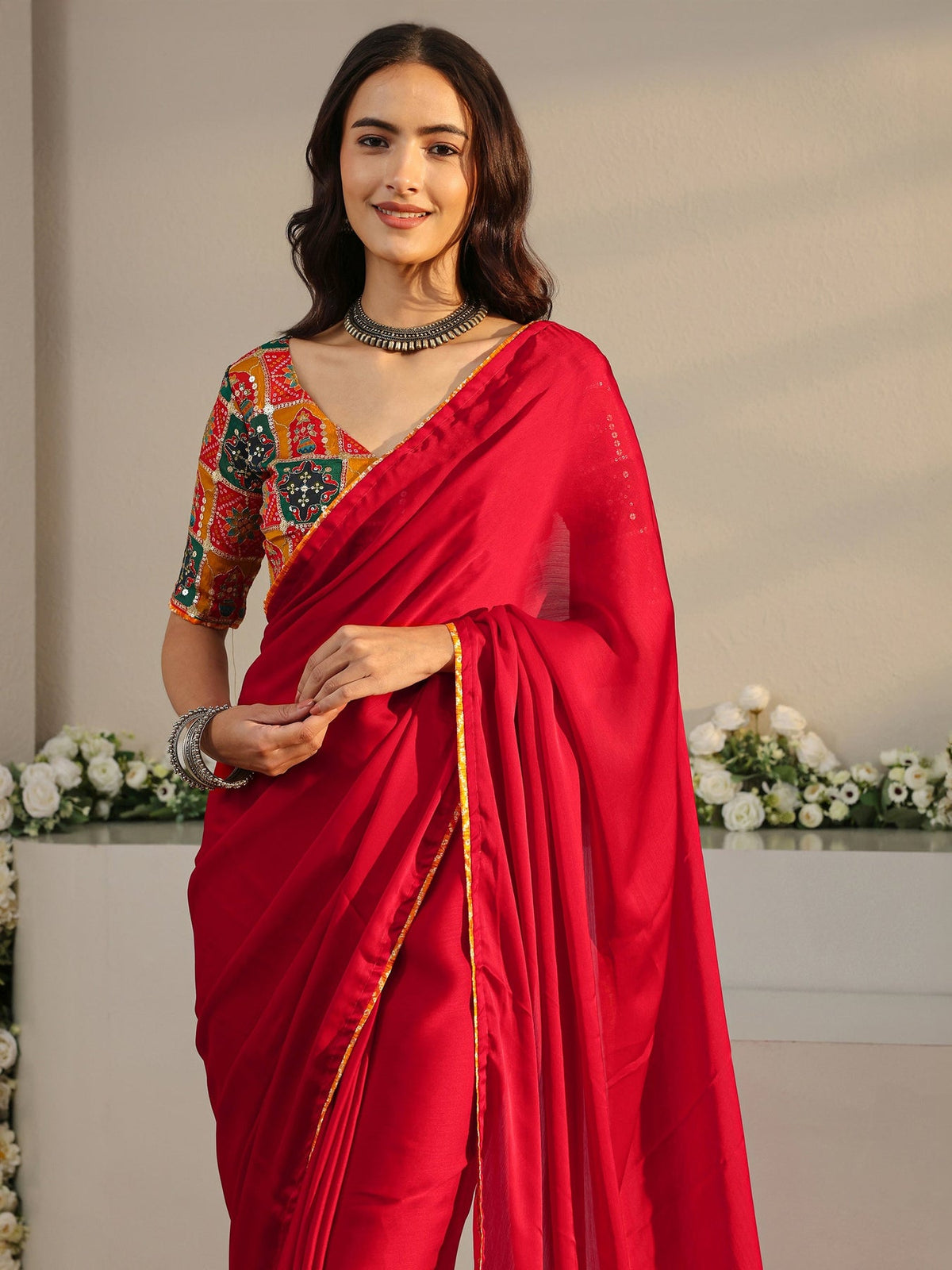 Libas Red Solid Chiffon Saree With Unstitched Blouse Piece S45