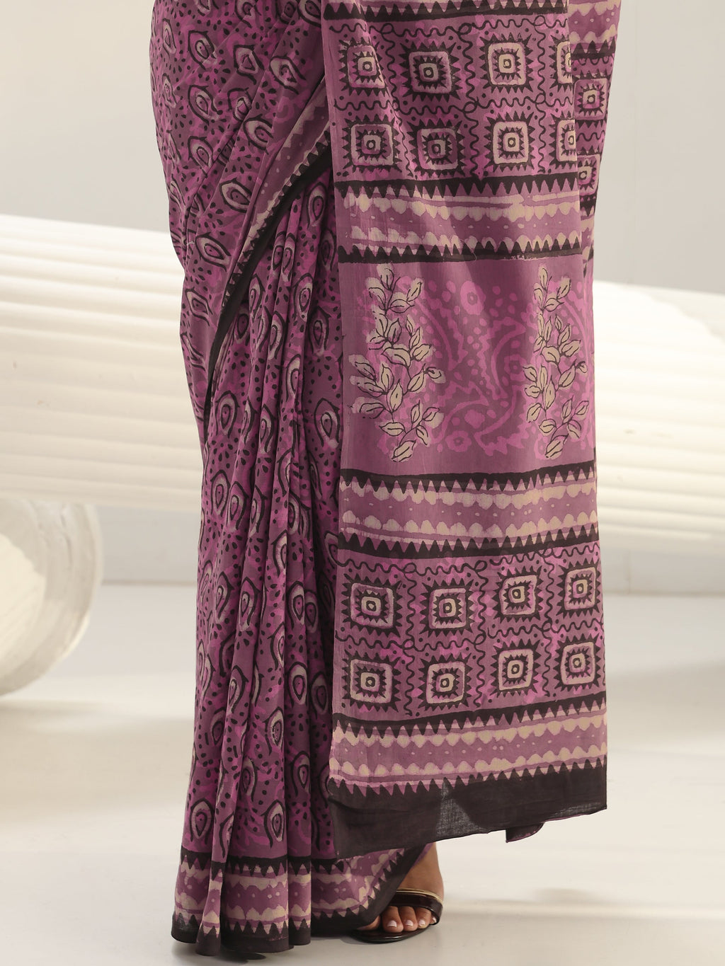 Libas Pink Dabu Print Cotton Saree