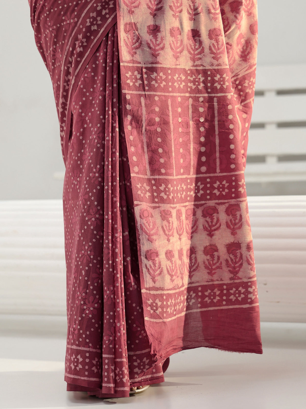 Libas Earthy Pink Bagru Print Cotton Saree