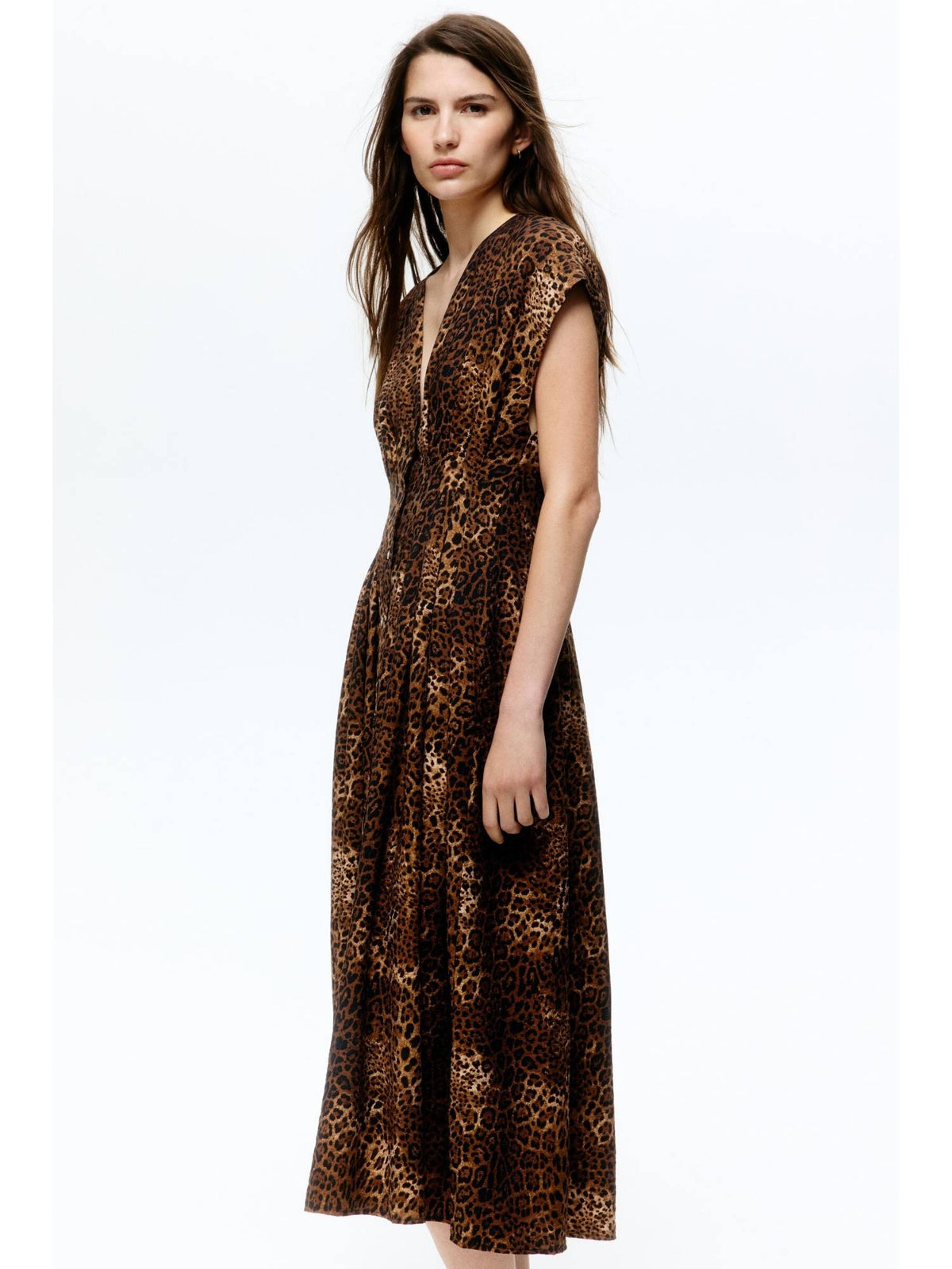 Women Black Button-Front Midi Dress | D56 - view 6