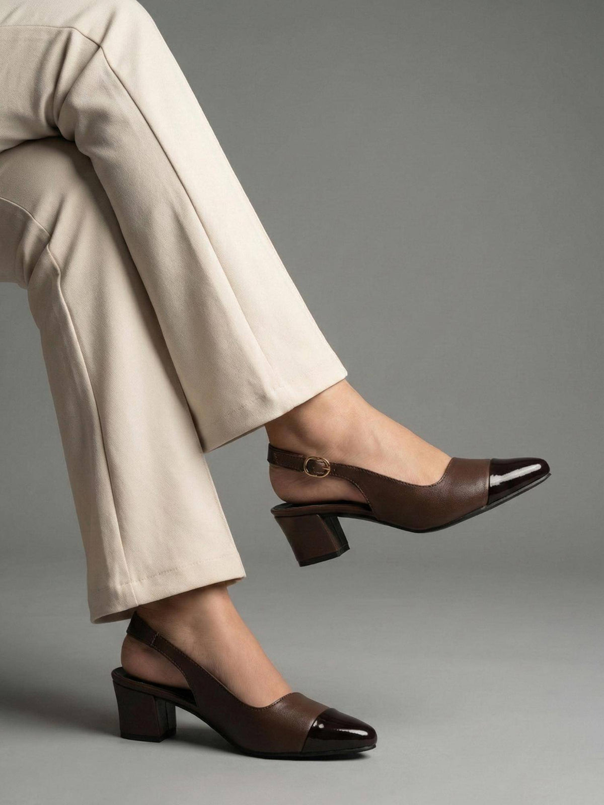 New Stylish Pointed Toe Block Heel Sandals - Brown | H78 - view 1