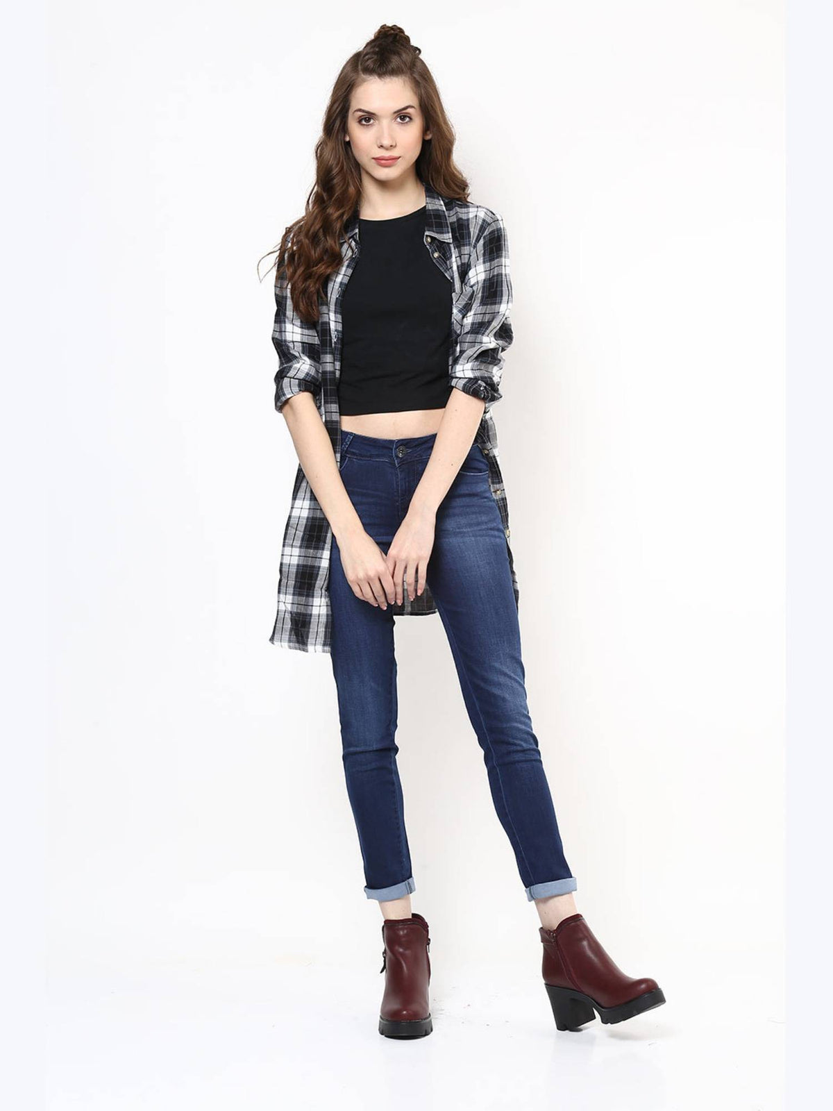 Women Blue Relaxed Fit Mid-rise Clean Look Jeans | RF89 - view 1