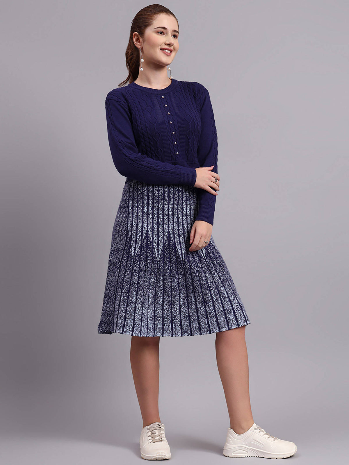Women Black Textured Wool Dress | D56 - view 12
