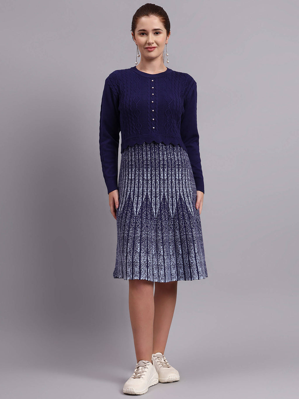 Women Black Textured Wool Dress | D56 - view 15