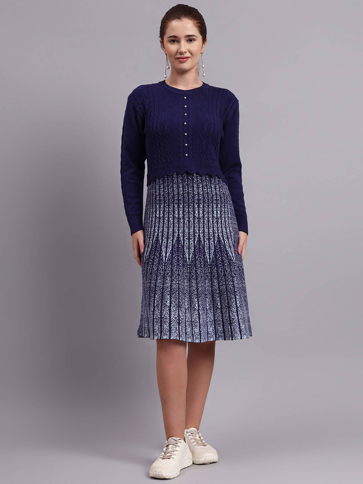 Women Black Textured Wool Dress | D56 - view 15