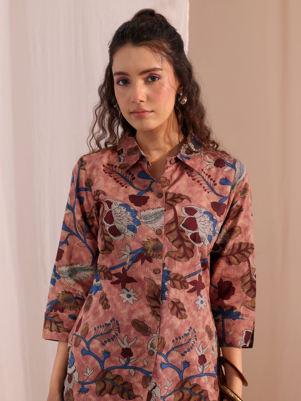 Libas Peach Floral Printed Cotton Shirt K60