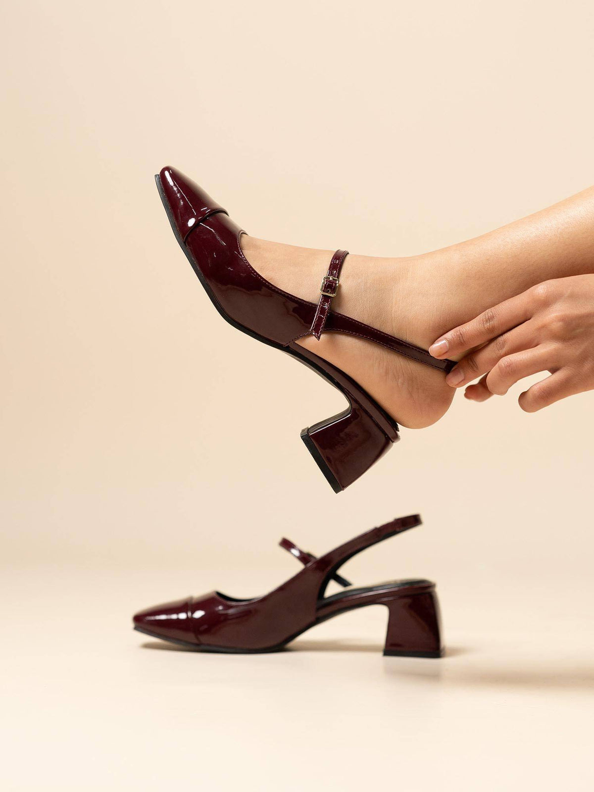 Women Twiggy Piggies Cherry Red Mary Jane Slingback Block Heels | H78 - view 2