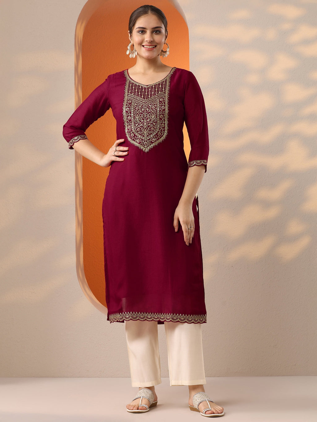 Gerua Pink Embroidered Silk Blend Straight Kurta