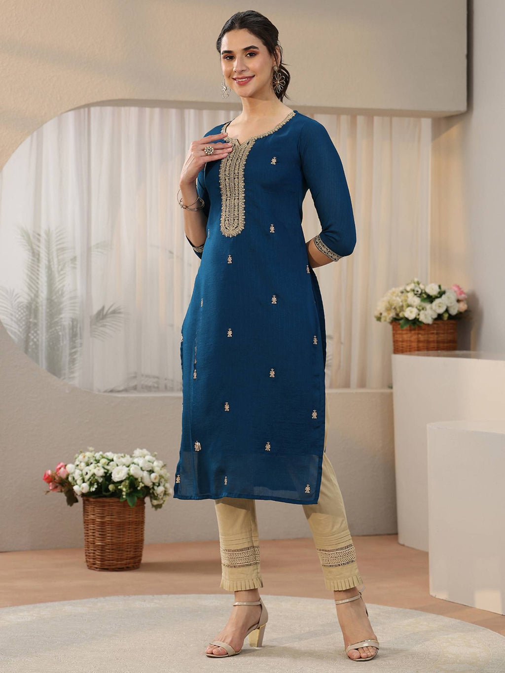 Red Embroidered Silk Blend Kurta | KDG - view 20