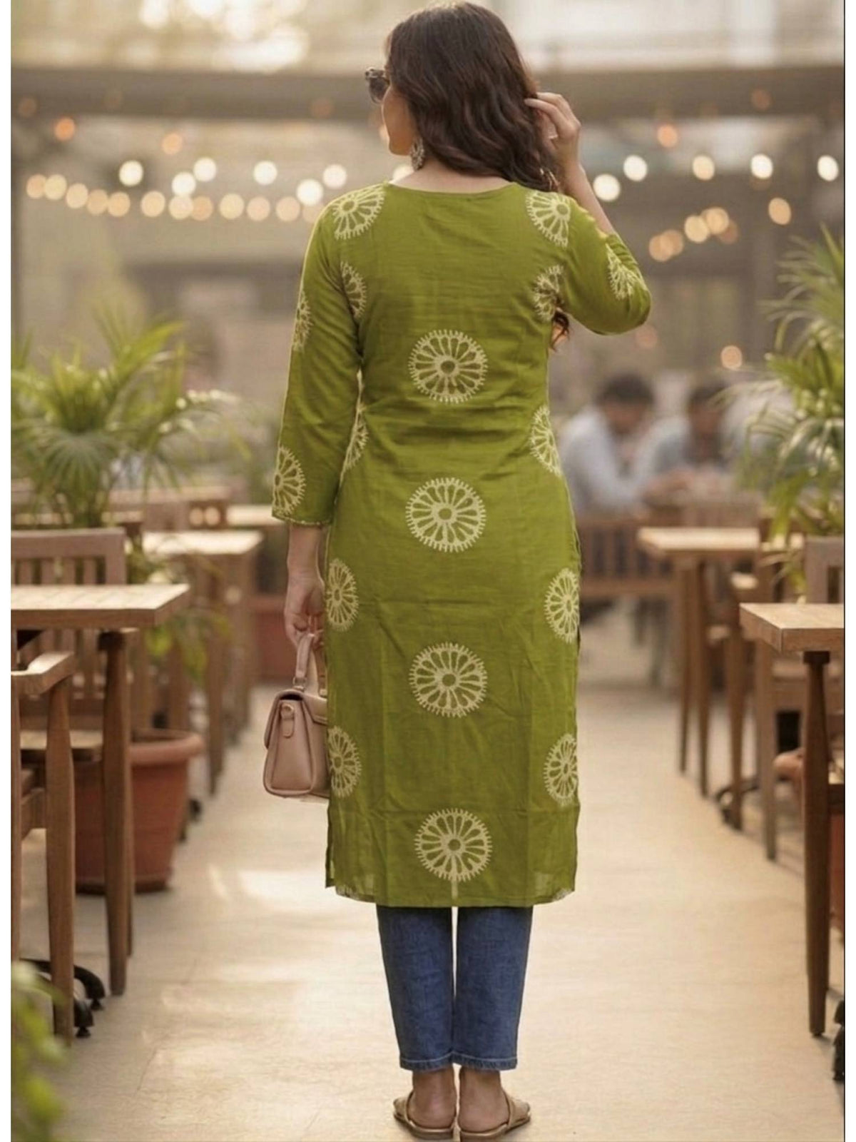 Green Printed Regular Round Neck Kurta | U3S - view 2