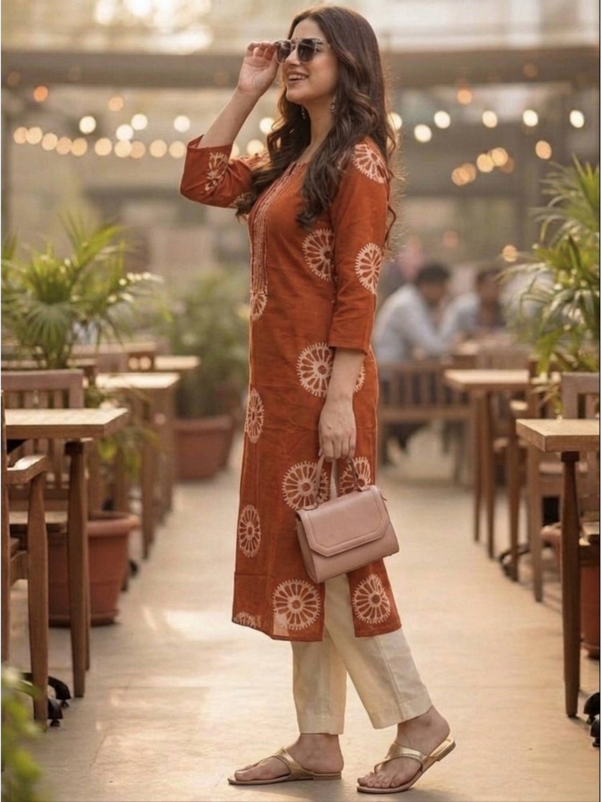 Green Printed Regular Round Neck Kurta | U3S - view 10