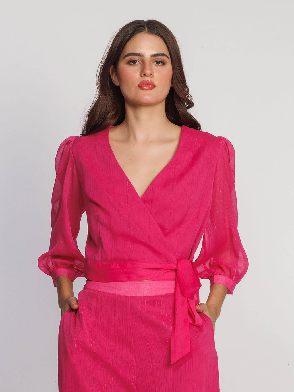 Women Pink Solid Balloon Sleeve V-Neck Crop Top | CT61 - view 1