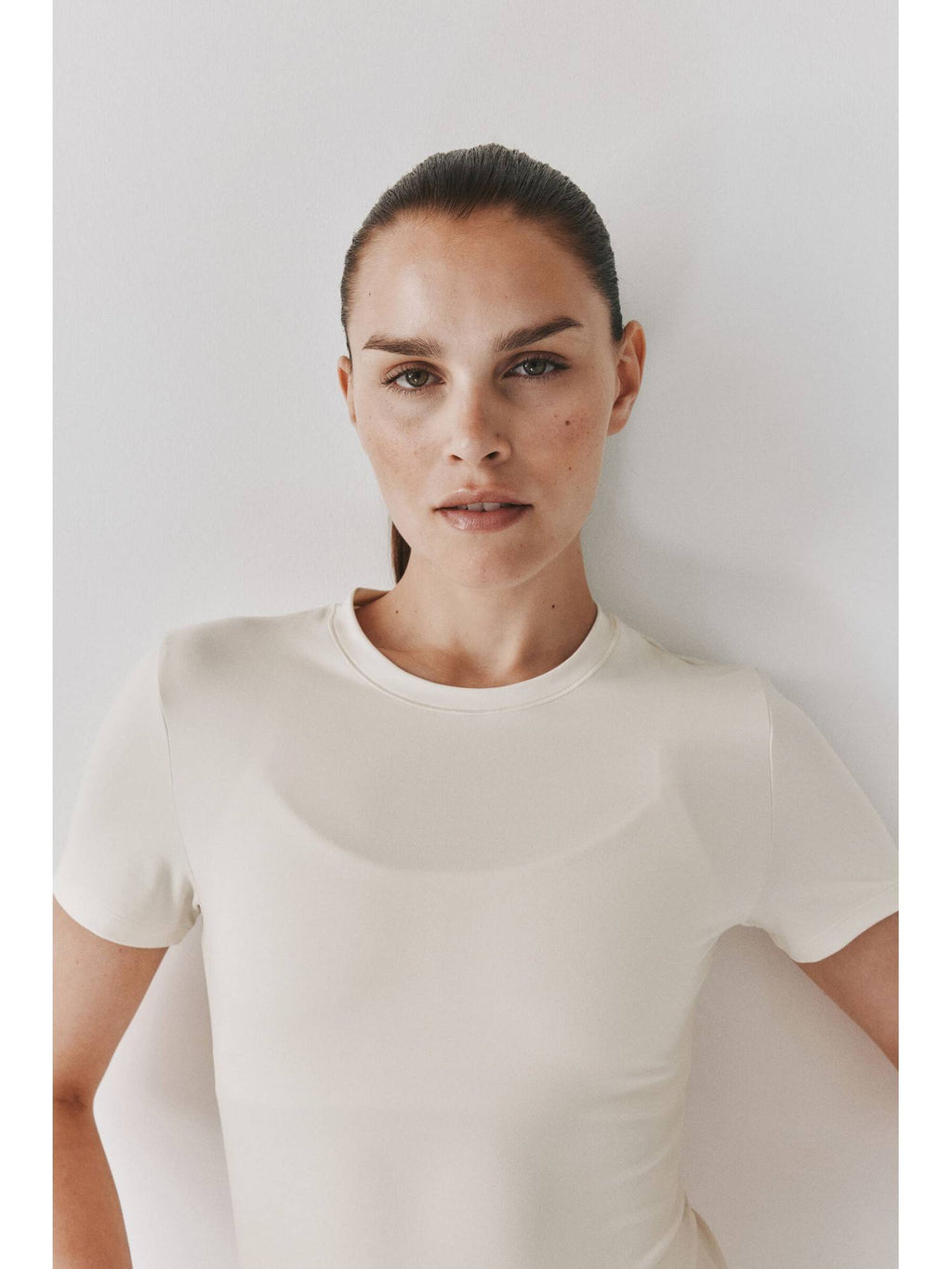 Women White Lightweight Yoga Top With Soft move | TT89 - view 2