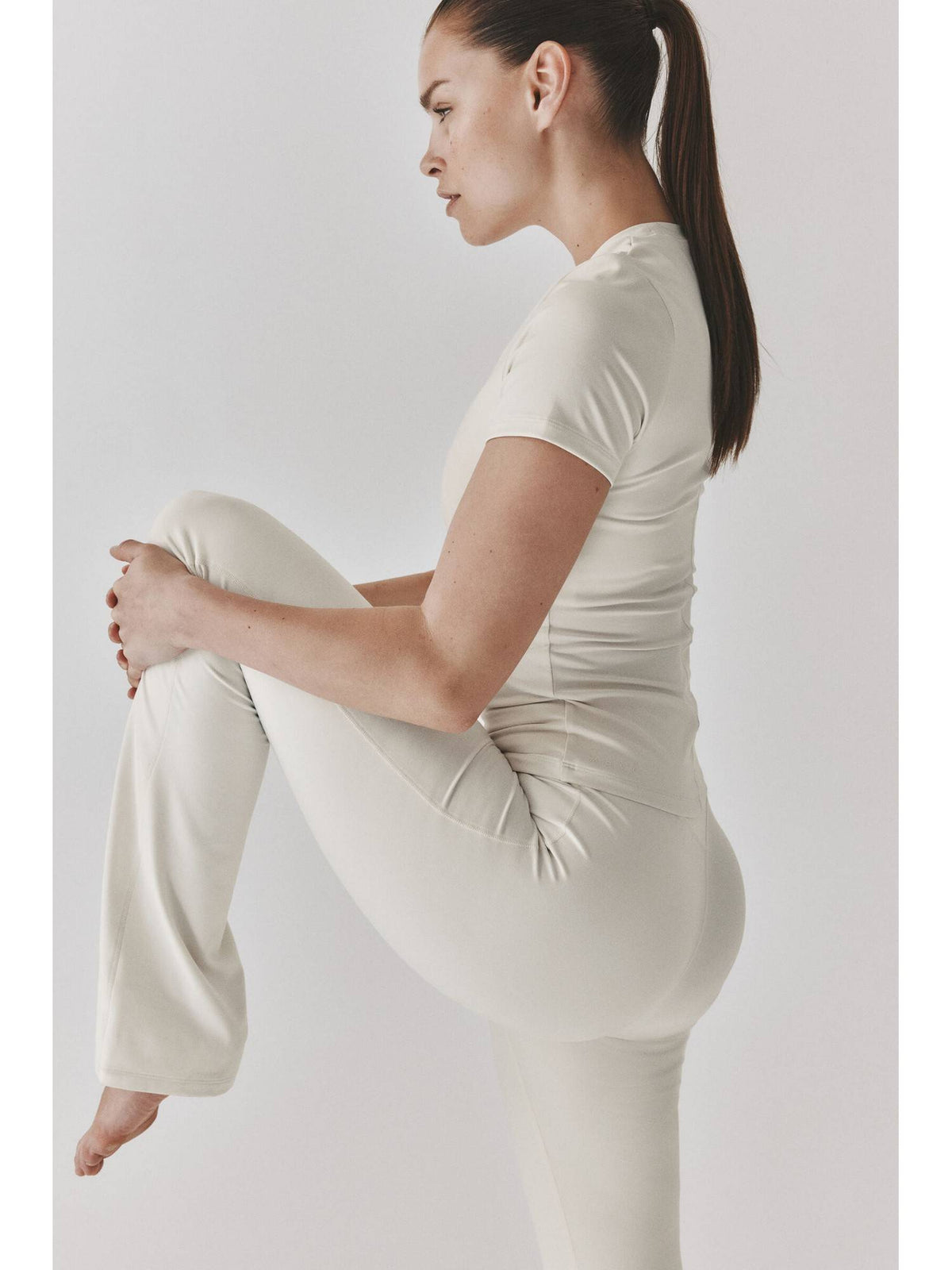 Women White Lightweight Yoga Top With Soft move | TT89 - view 5