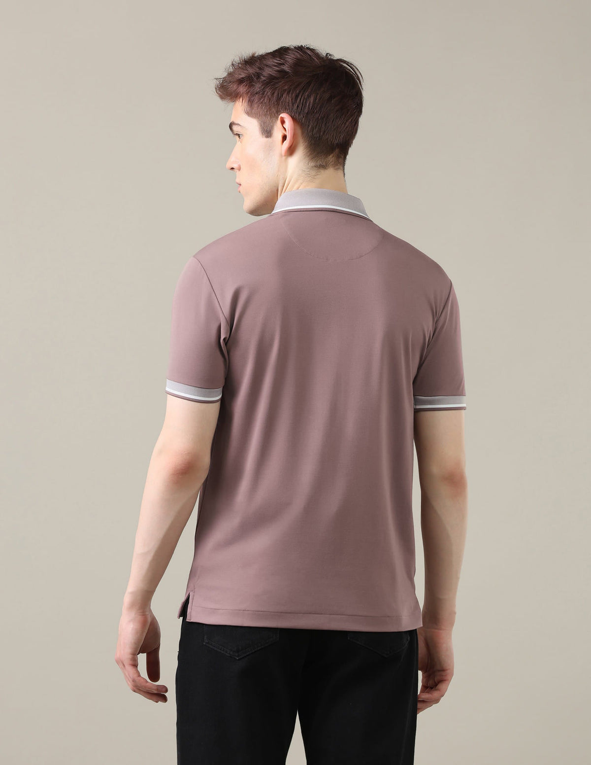 Solid Slim Fit Polo Shirt USP0