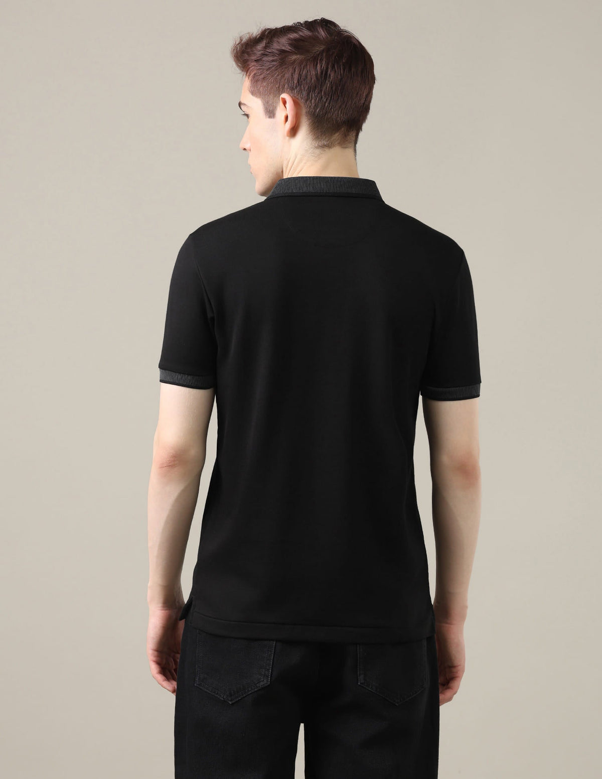 Solid Slim Fit Polo Shirt USP0