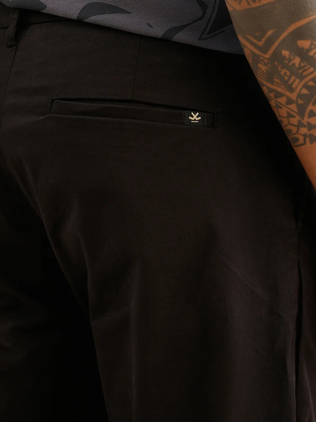 Solid Anti Fit Double Pleated Trouser | Black