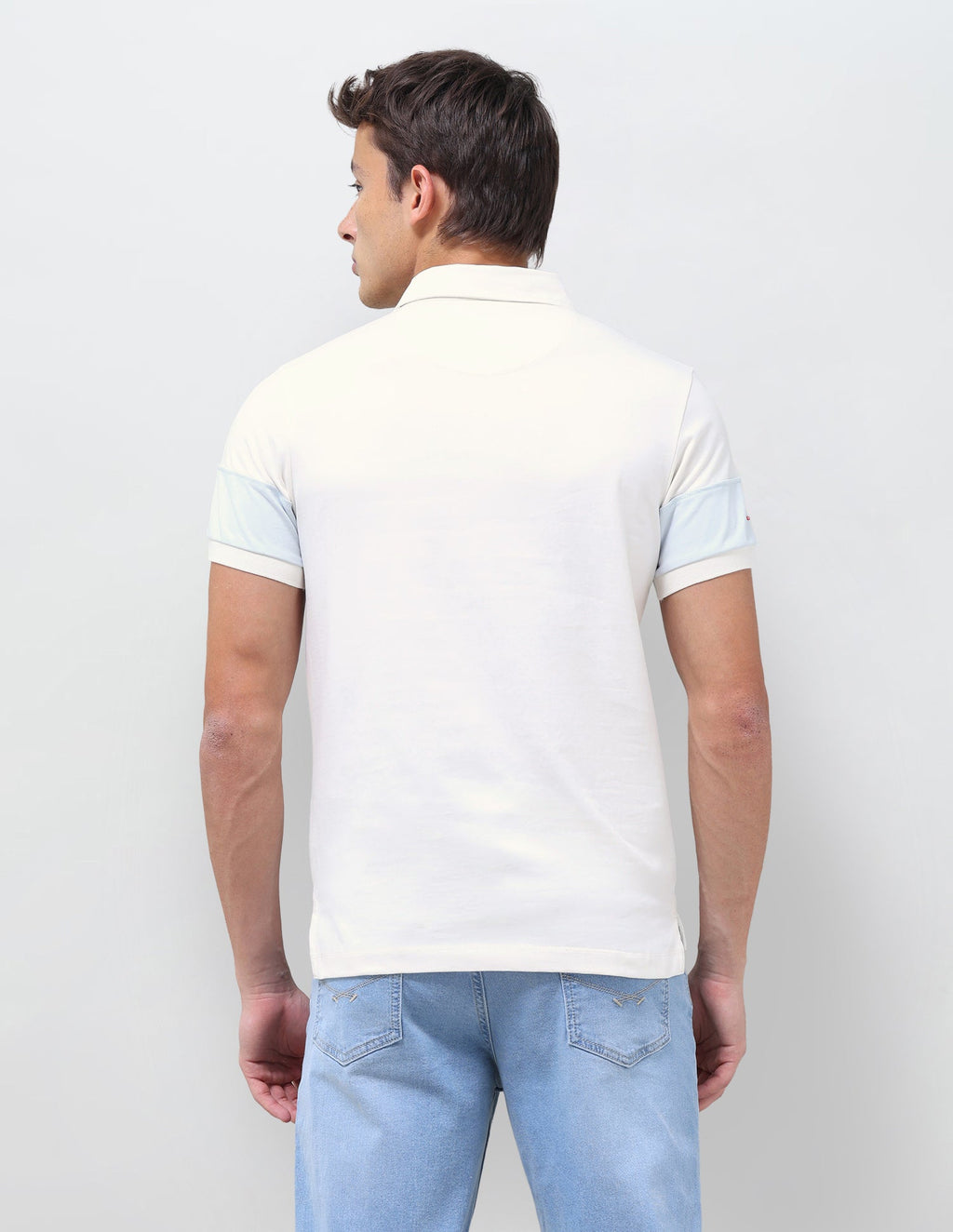 Colourblocked Slim Fit Polo Shirt USP0