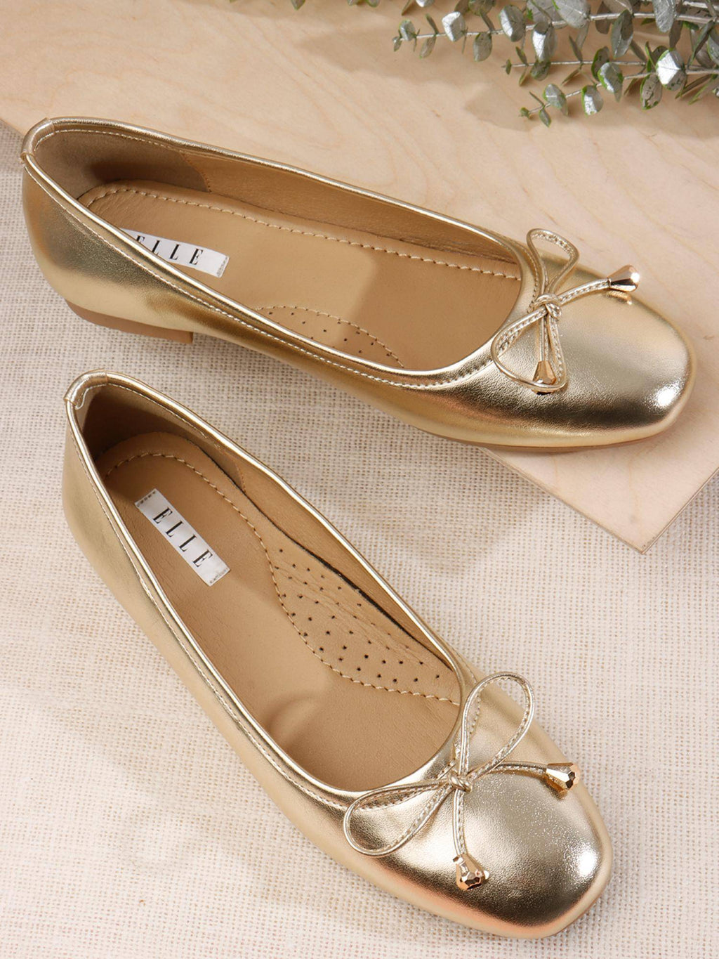 Women Red Classic Ballerina | F61 - view 11