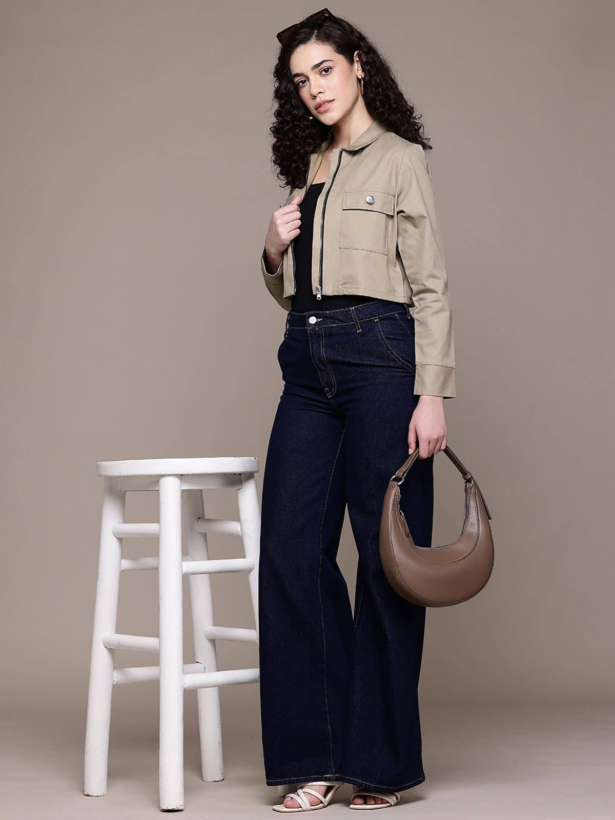 Women Solid Khaki Cotton Crop Jacket | JC78 - view 5