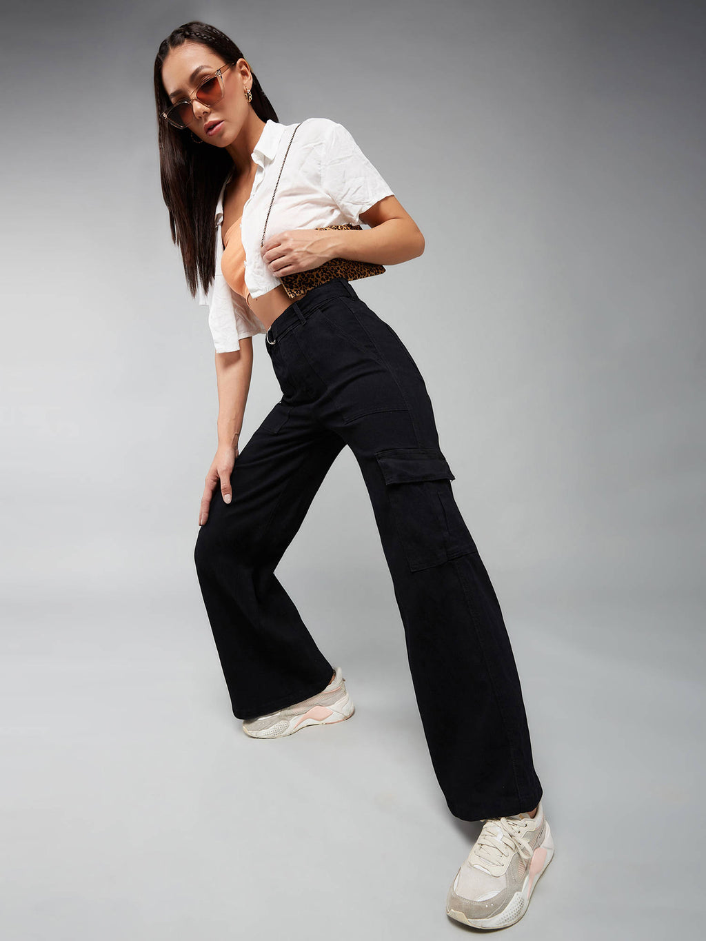 Women's Blue Solid Regular Fit Jeans | ST23 - view 19