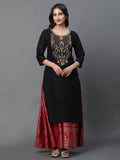 Women Navy Blue Embroidered Three Fourth Sleeves Round Neck Kurta | FY93 - view 8