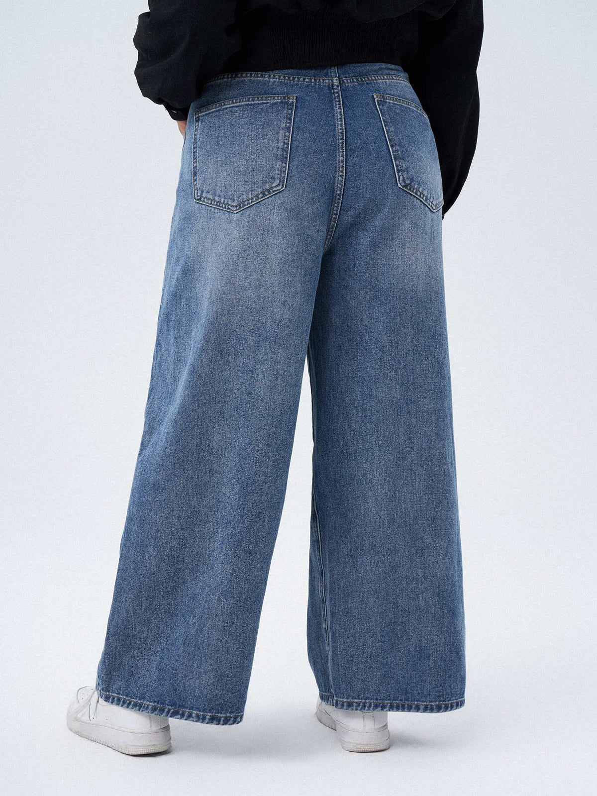 Denim Solid Pocket Straight Leg Jeans Curve & Plus | ST23 - view 6