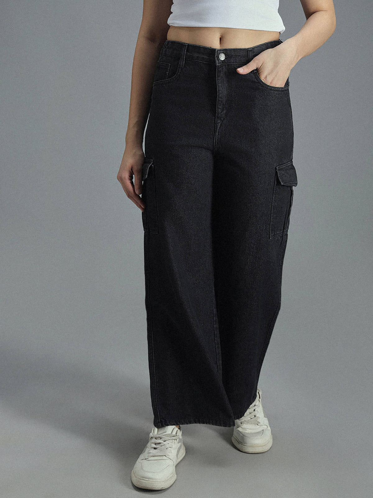 Women 90's Baggy Stretchable Distress Cargo Jeans | BG78 - view 3