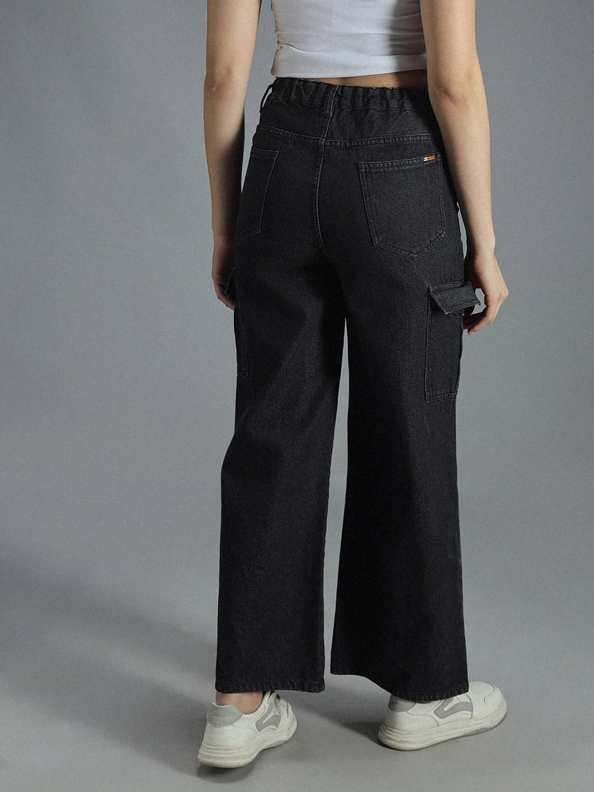 Women 90's Baggy Stretchable Distress Cargo Jeans | BG78 - view 5