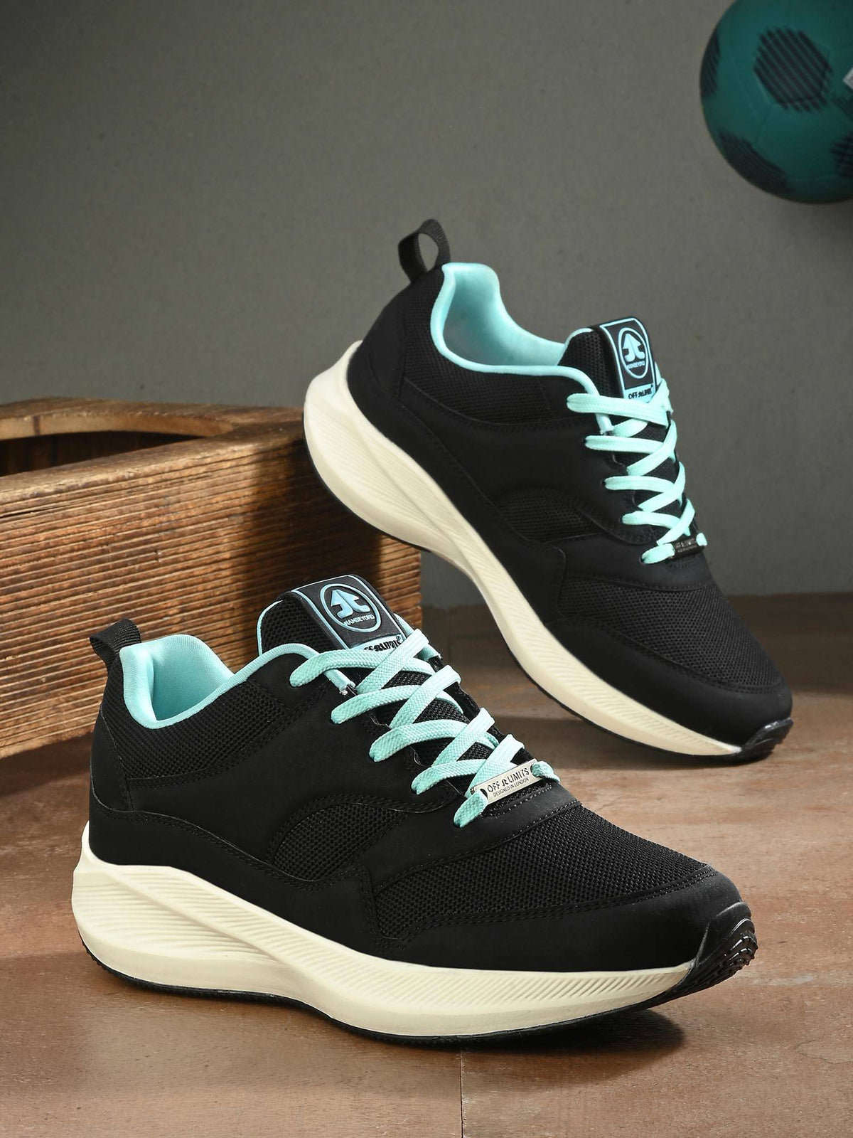 Women STUSSY W ( MEMORY TECH ) Running Shoes - Black | SH9 - view 1
