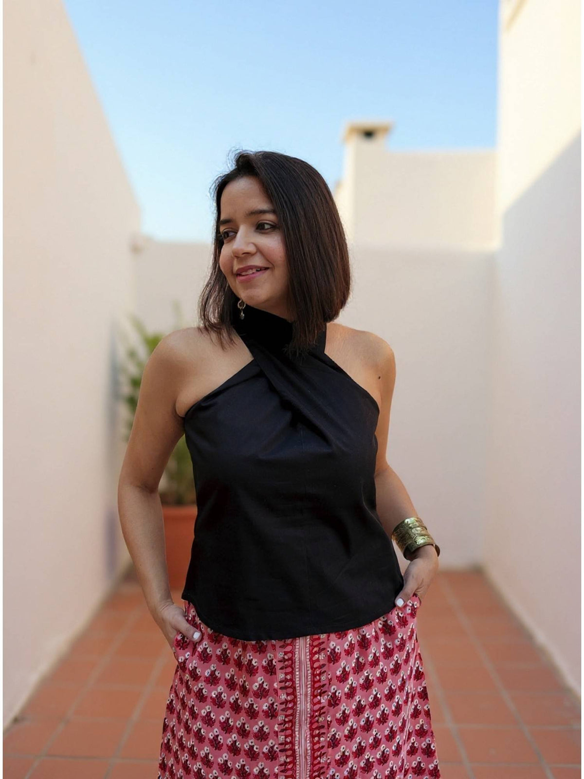 Women Black Cotton Solid Top | HT67 - view 1