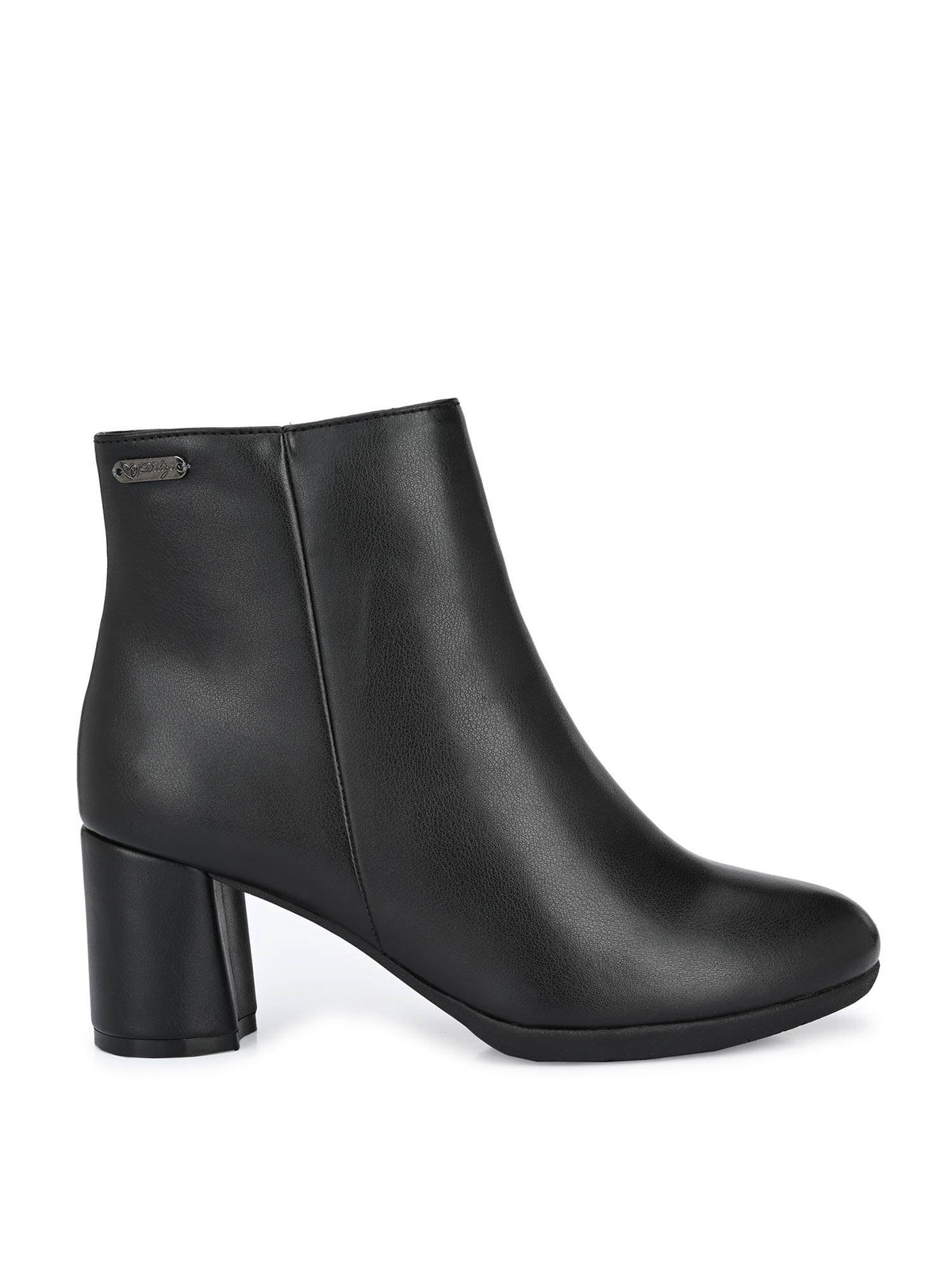 Womens Black Chelsea Boots | BT61 - view 3