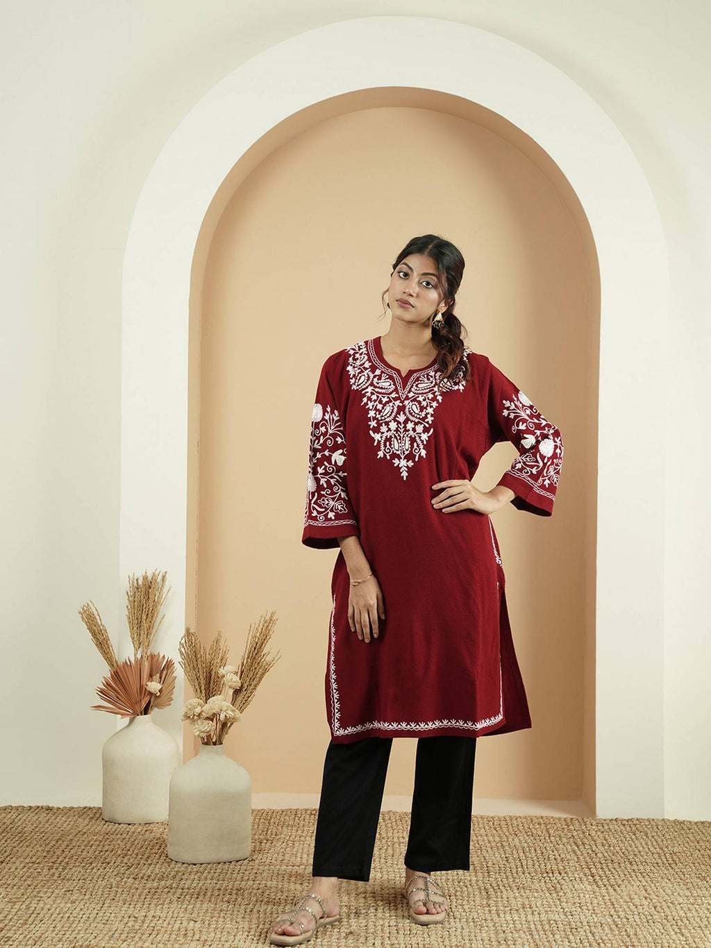 Floral Black Aari Embroidery Kashmiri Pheran Kurta | KDG - view 7