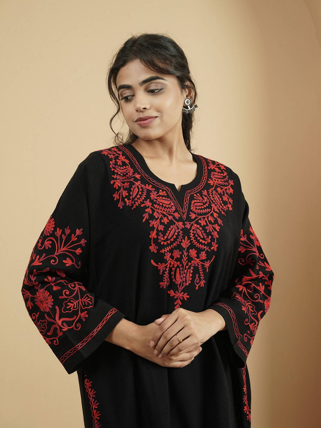 Floral Black Aari Embroidery Kashmiri Pheran Kurta | KDG - view 2