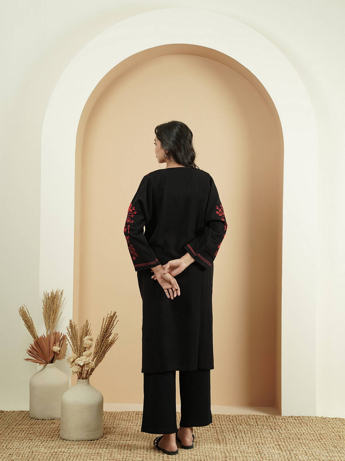Floral Black Aari Embroidery Kashmiri Pheran Kurta | KDG - view 3