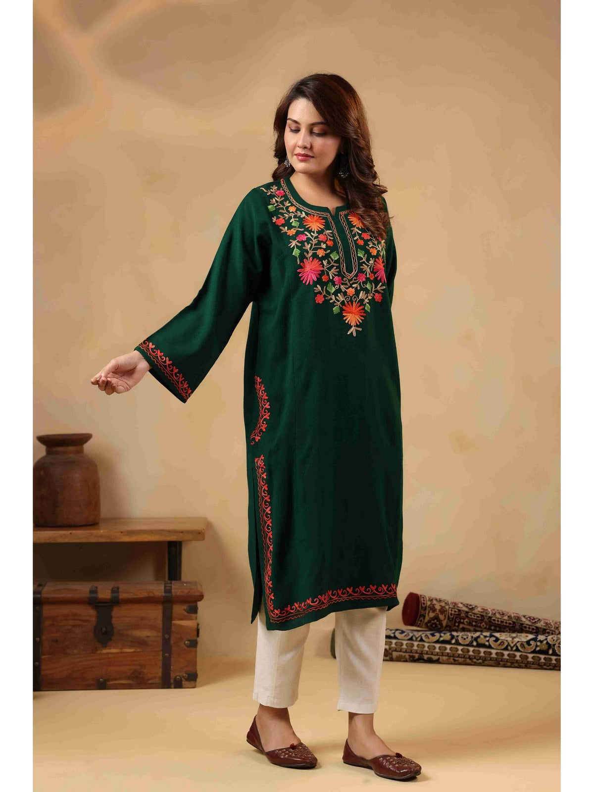 Green Floral Aari Embroidery Kashmiri Pheran Kurta | FY93 - view 2