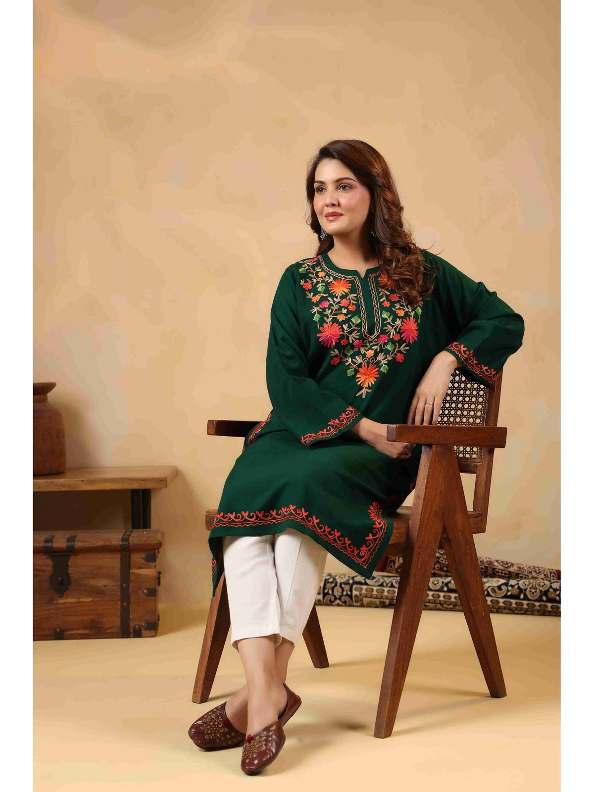 Green Floral Aari Embroidery Kashmiri Pheran Kurta | FY93 - view 3