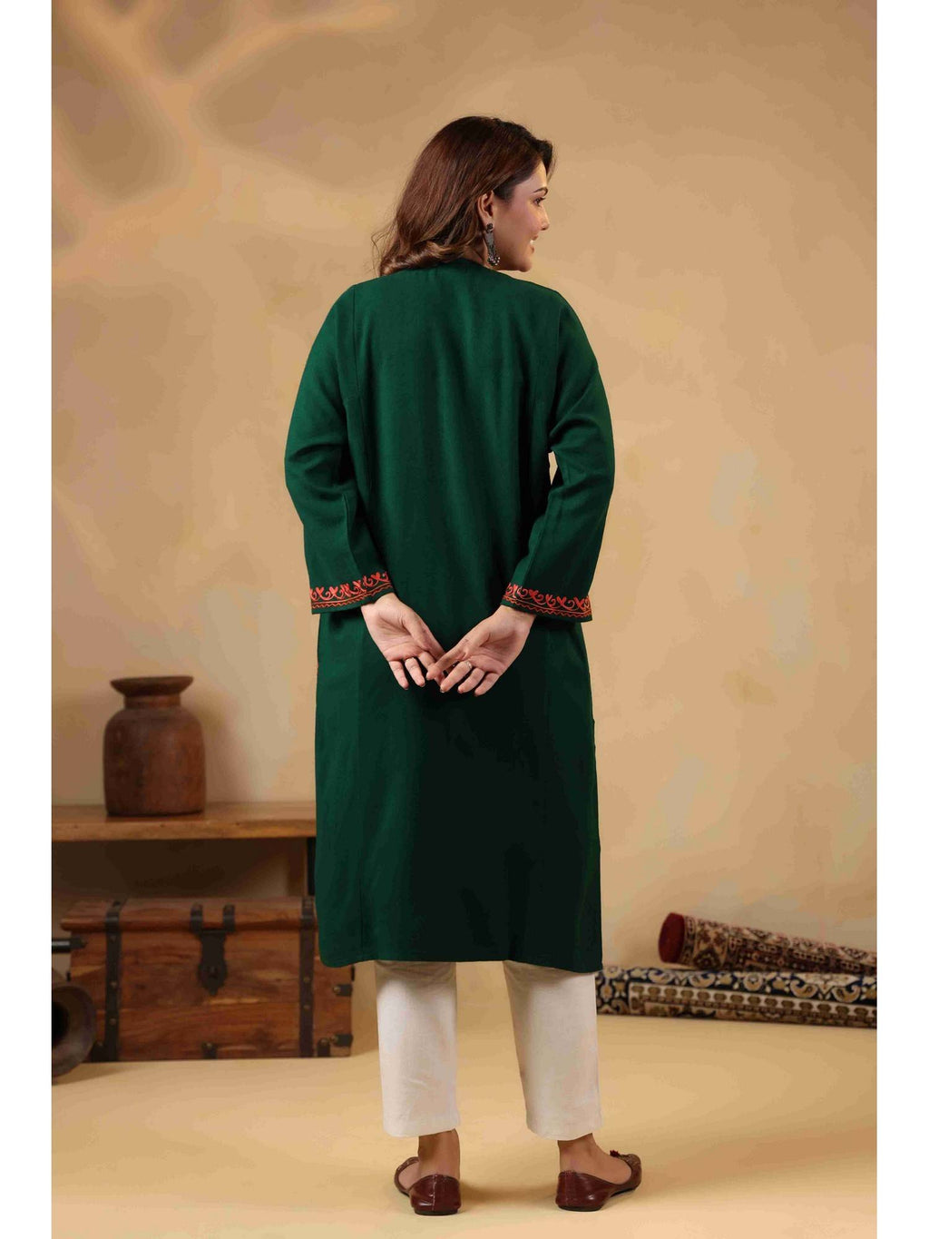 Green Floral Aari Embroidery Kashmiri Pheran Kurta | KDG - view 5