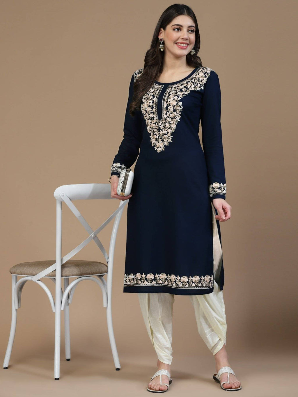 Women Floral Kashmiri Aari Embroidered Viscose Rayon Slim Fit Kurta | U3S - view 1