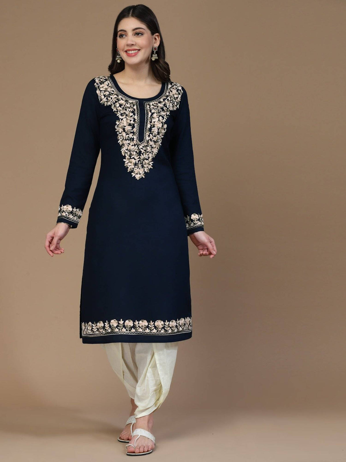 Women Floral Kashmiri Aari Embroidered Viscose Rayon Slim Fit Kurta | U3S - view 2