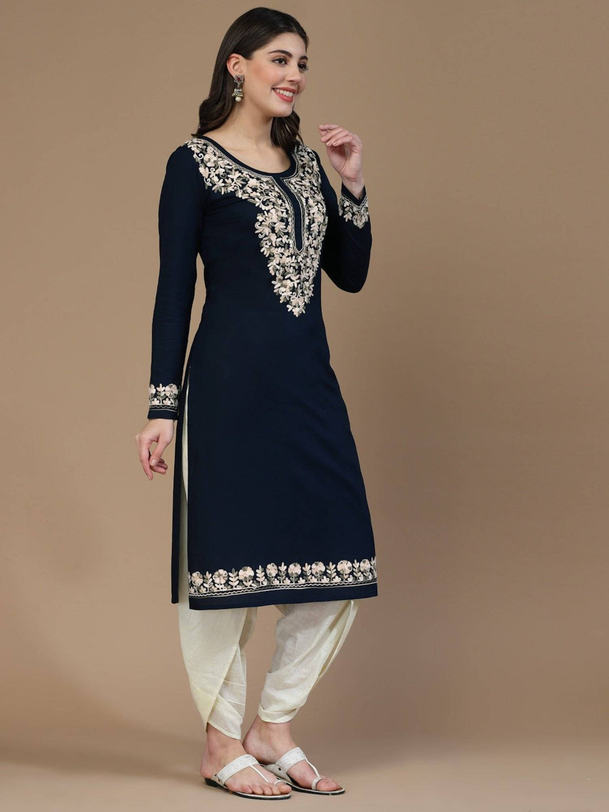 Women Floral Kashmiri Aari Embroidered Viscose Rayon Slim Fit Kurta | KDG - view 4